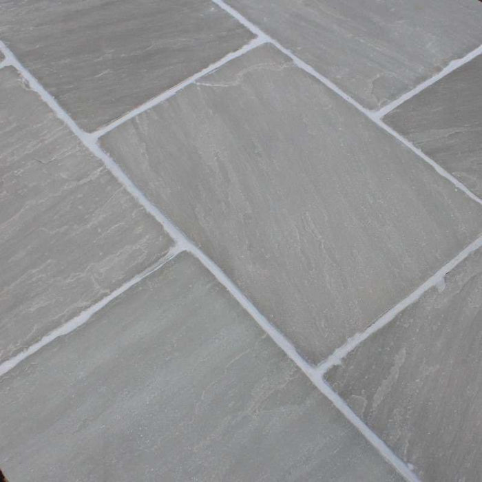 Minster Grey Sandstone Flagstone - 20mm Thickness